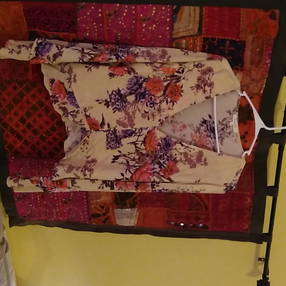 Cream flowered top